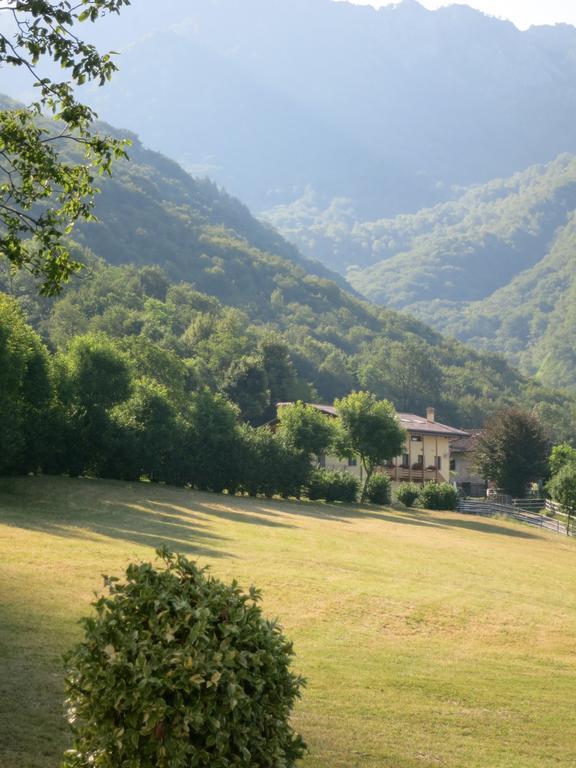 Agriturismo Deviscio Lecco Exterior photo